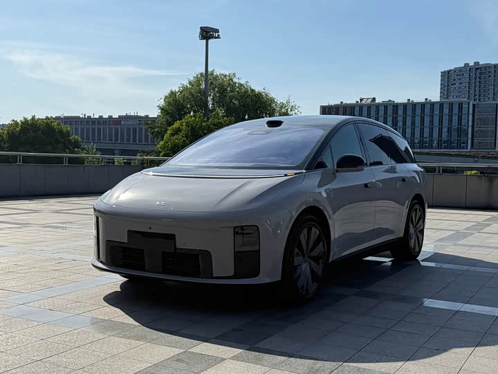 LiXiang i8 2025 2025款 标准版
