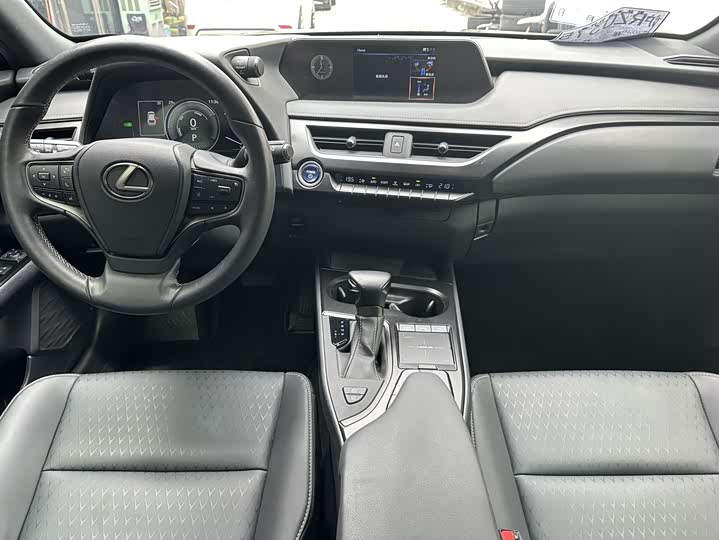 Lexus UX 2022 2022款 260h 探·趣版
