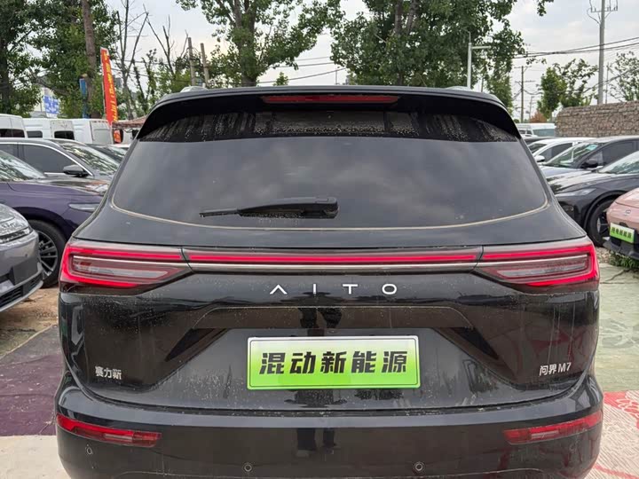 Aito M7 2022 2022款 1.5T 四驱旗舰版