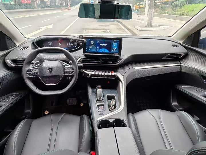 Peugeot 5008 2023 2023款 400THP 真爱版 5座