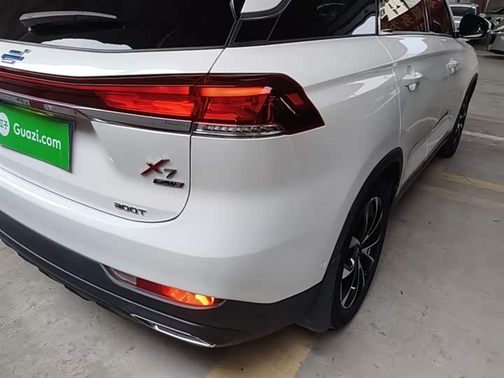 Changan Oshan X7 Plus 2023 2023款 畅享版 1.5T自动领航型 7座