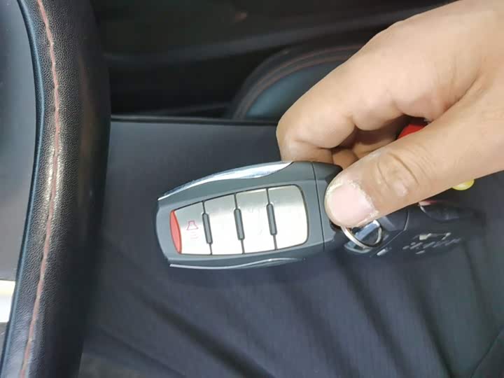 Haval F7 2021 2021款 2.0T 两驱i范