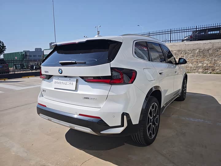 BMW X1 2025 2025款 sDrive25Li X设计套装