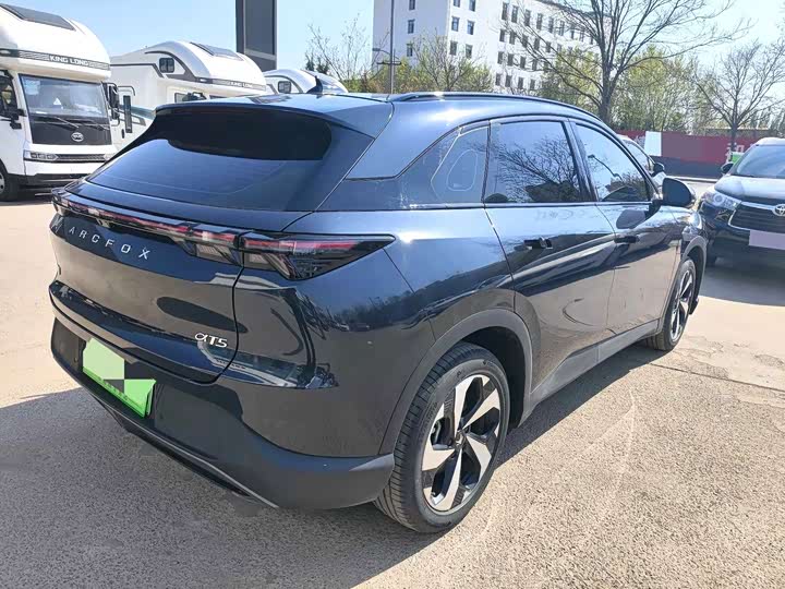 BAIC Arcfox Alpha T5 2025 2025款 520 MAX