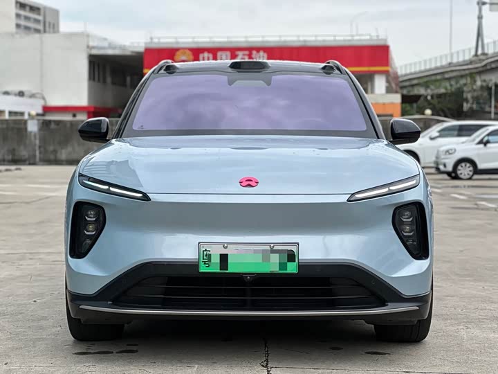 Фото 2 - Nio ES6