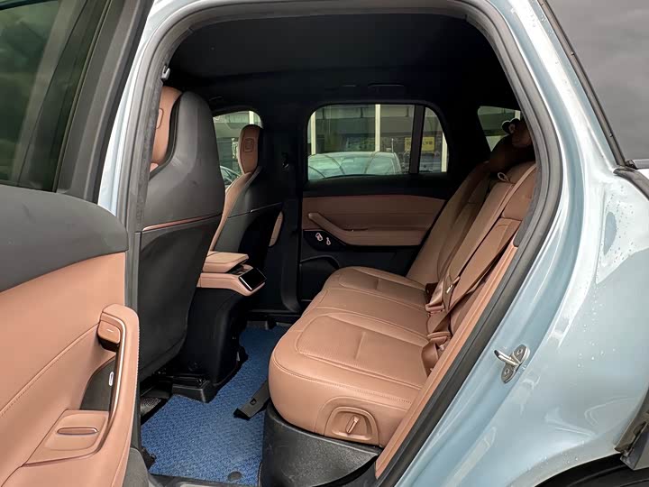 Фото 4 - Nio ES6
