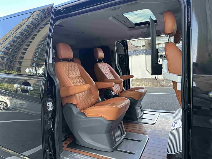 Ford Tourneo 2020 2020款 2.0T 自动精英版 国VI