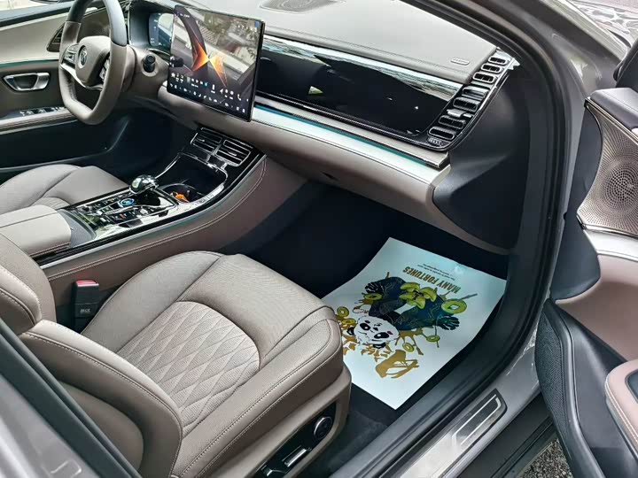 BYD Han 2025 2025款 DM-i 125KM激光雷达智驾型