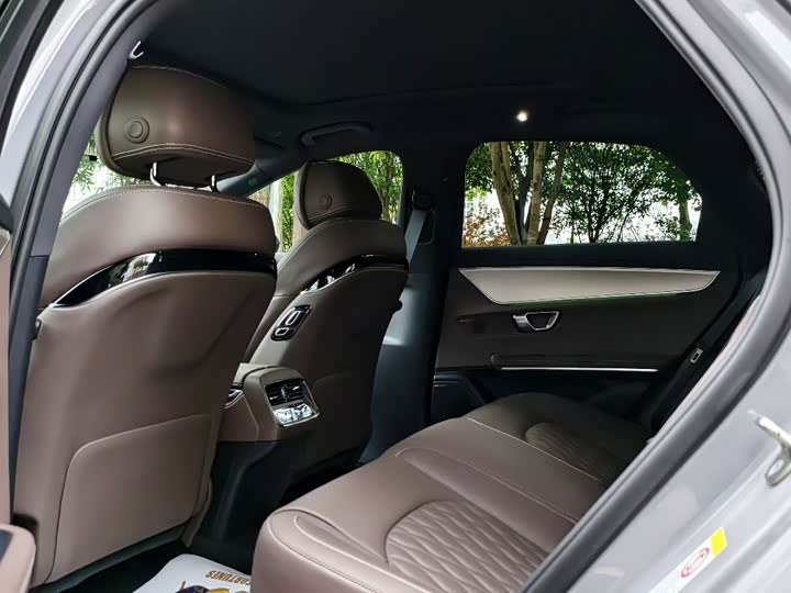 BYD Han 2025 2025款 DM-i 125KM激光雷达智驾型