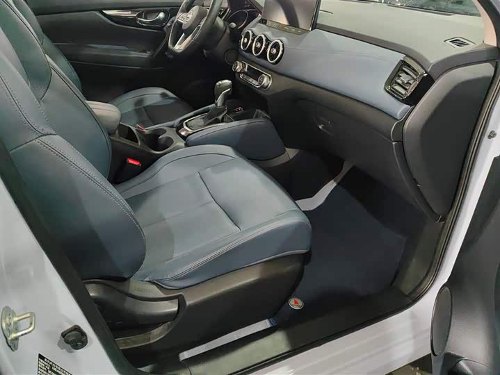 Фото 8 - Nissan Qashqai