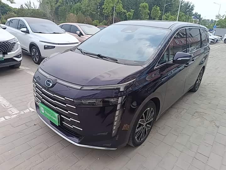 Photo 1 - GAC Trumpchi E8