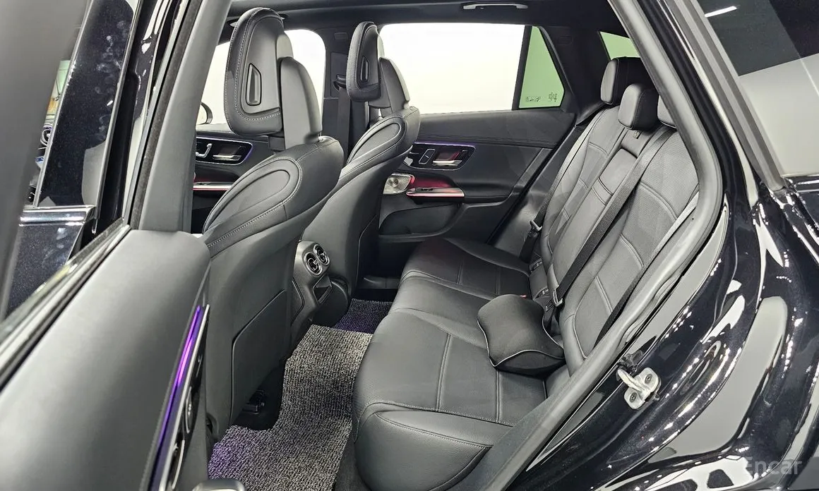 Mercedes-Benz GLC-Class 2023 GLC220 d 4MATIC
