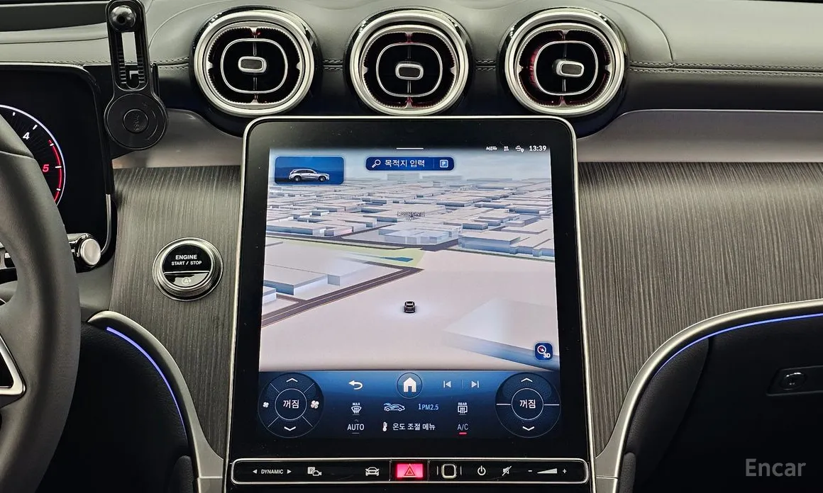 Mercedes-Benz GLC-Class 2023 GLC220 d 4MATIC