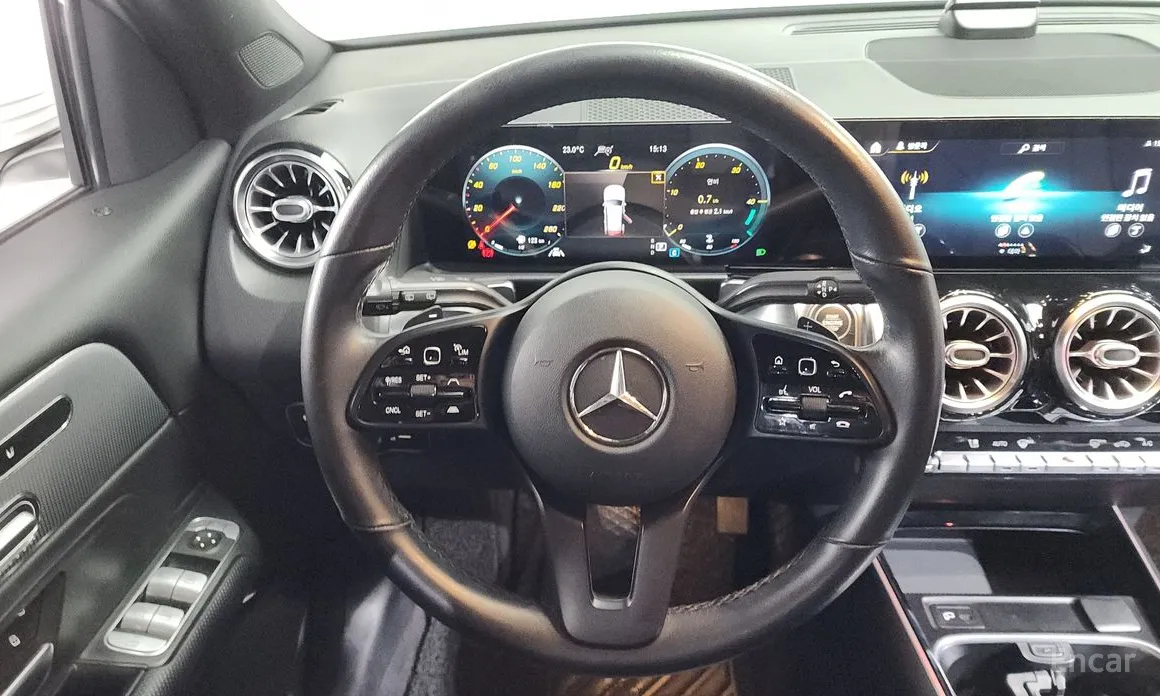 Mercedes-Benz GLB-Class 2020 GLB200 d