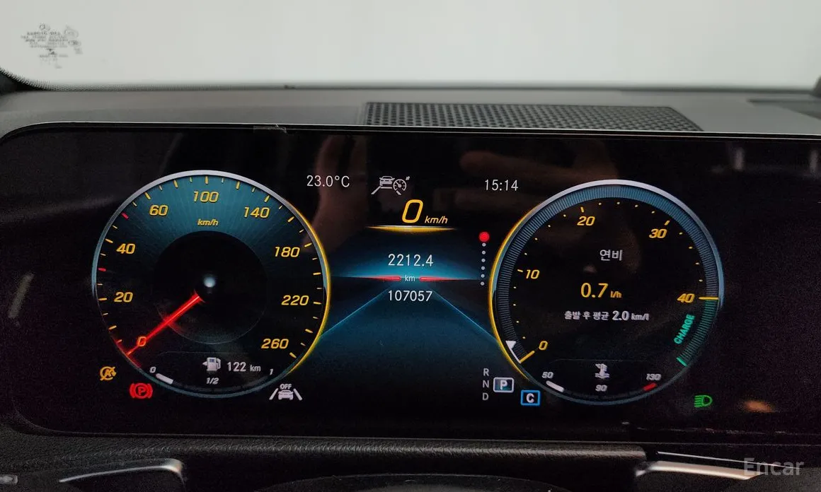 Mercedes-Benz GLB-Class 2020 GLB200 d