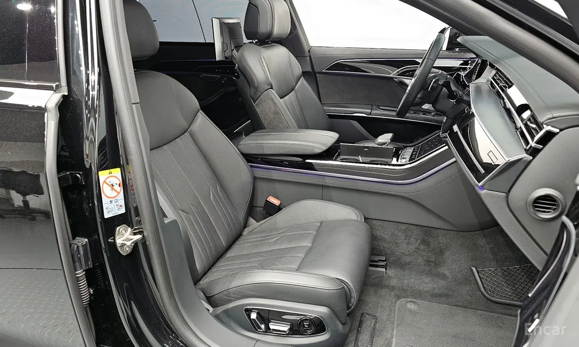Audi A8 2018 55 TFSI Quattro LWB