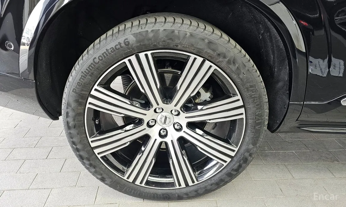 Фото 5 - Volvo XC90