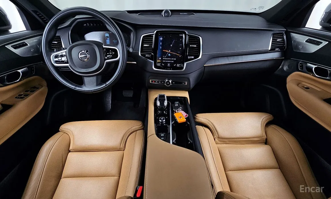 Фото 7 - Volvo XC90