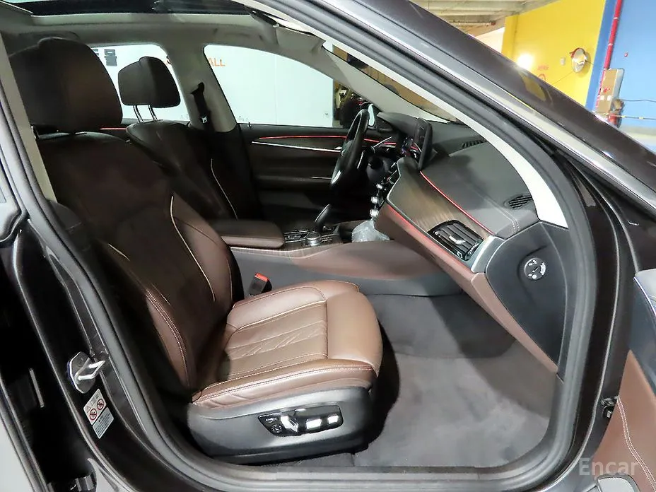 BMW Gran Turismo 2017 630i xDrive Luxury