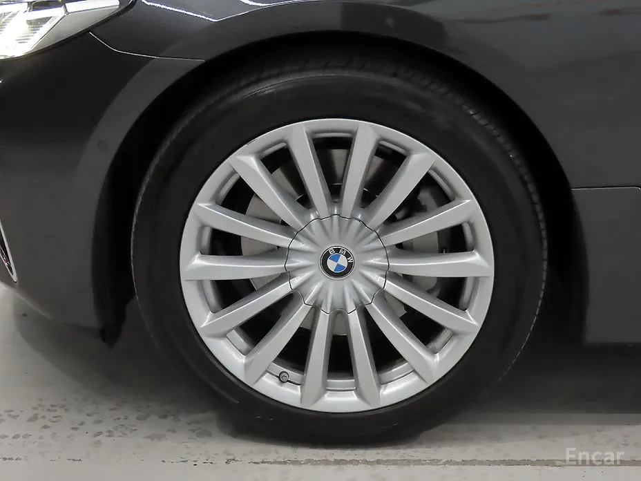 BMW Gran Turismo 2017 630i xDrive Luxury
