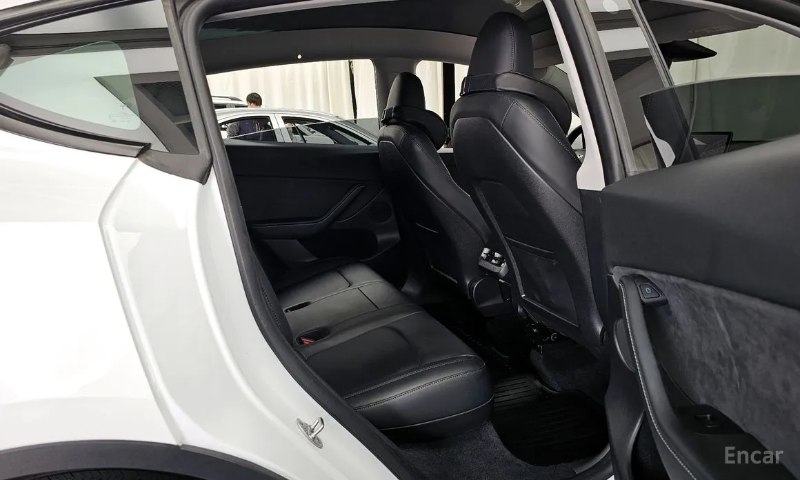 Tesla Model Y 2020 RWD