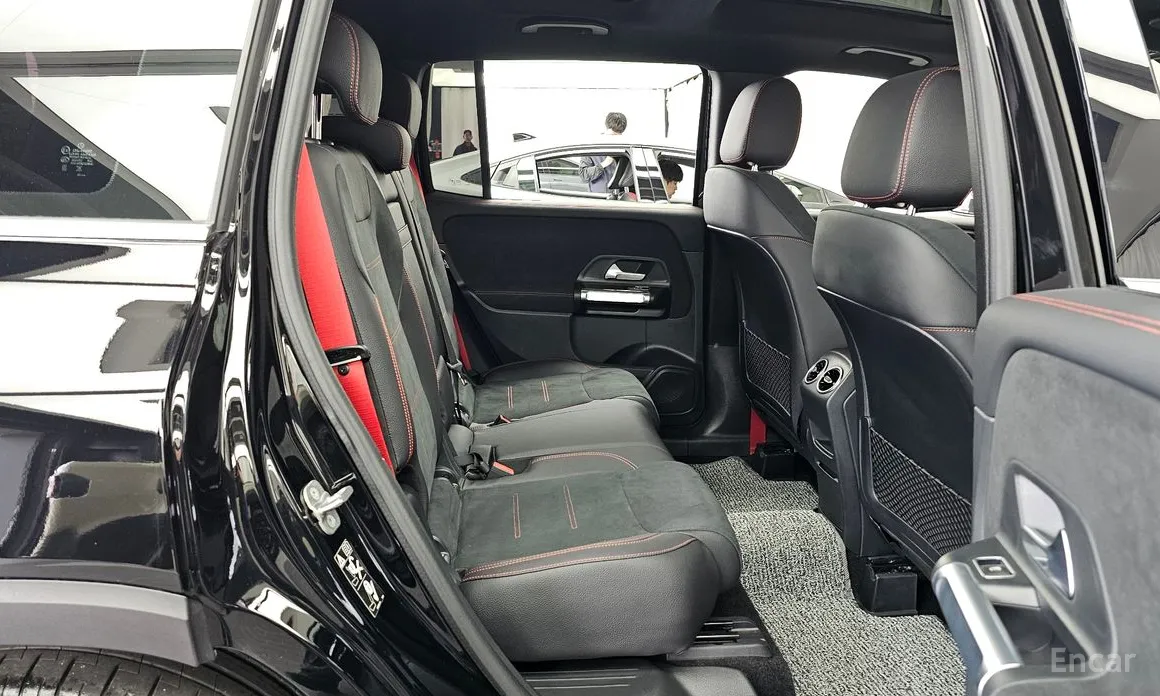 Mercedes-Benz GLB-Class 2020 AMG GLB35 4MATIC