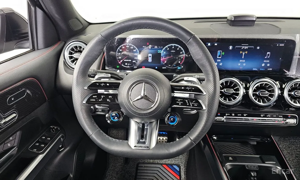 Mercedes-Benz GLB-Class 2020 AMG GLB35 4MATIC