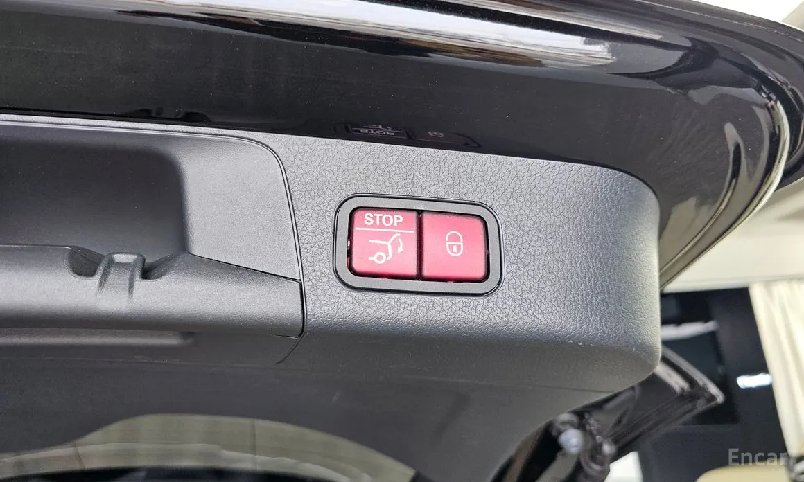 Mercedes-Benz GLB-Class 2020 AMG GLB35 4MATIC