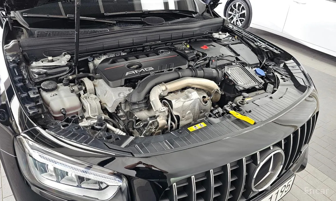 Mercedes-Benz GLB-Class 2020 AMG GLB35 4MATIC