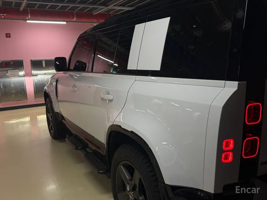 Фото 2 - Land Rover Defender