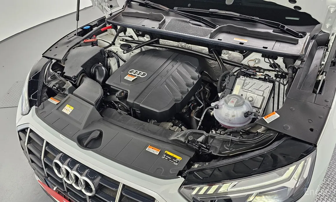 Фото 6 - Audi Q5