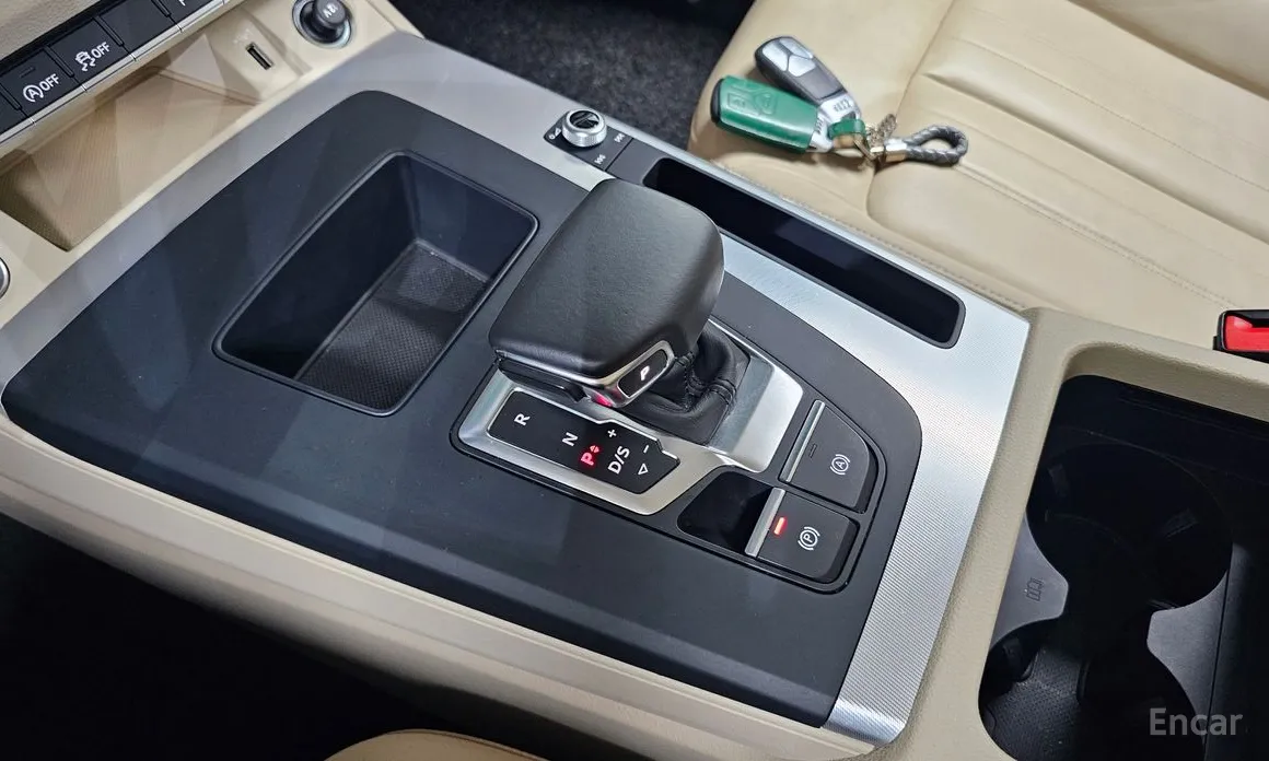 Фото 9 - Audi Q5