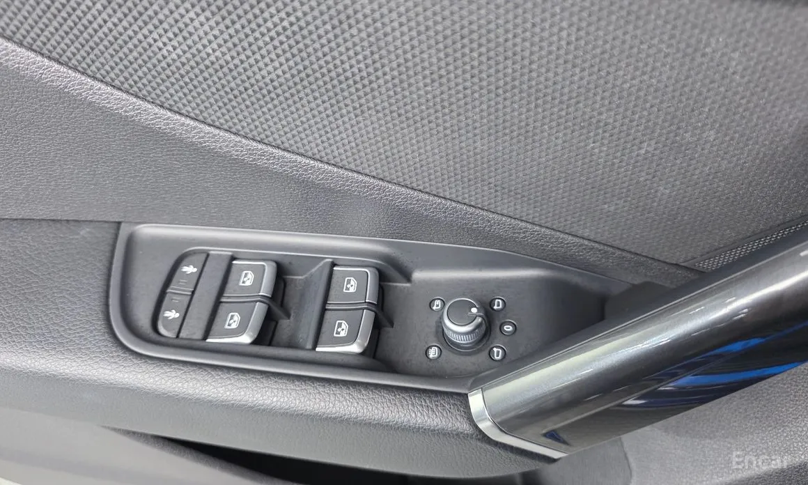 Audi Q2 2017 35 TDI Premium
