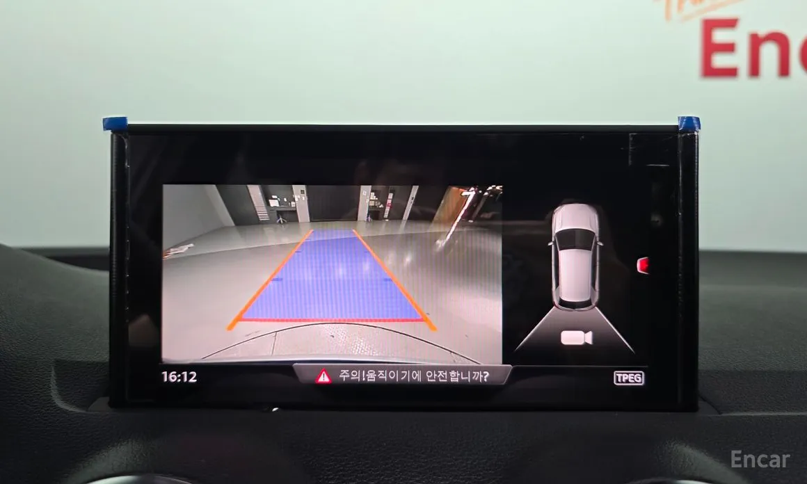 Audi Q2 2017 35 TDI Premium