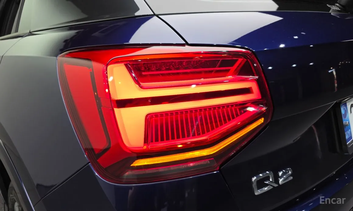 Audi Q2 2017 35 TDI Premium