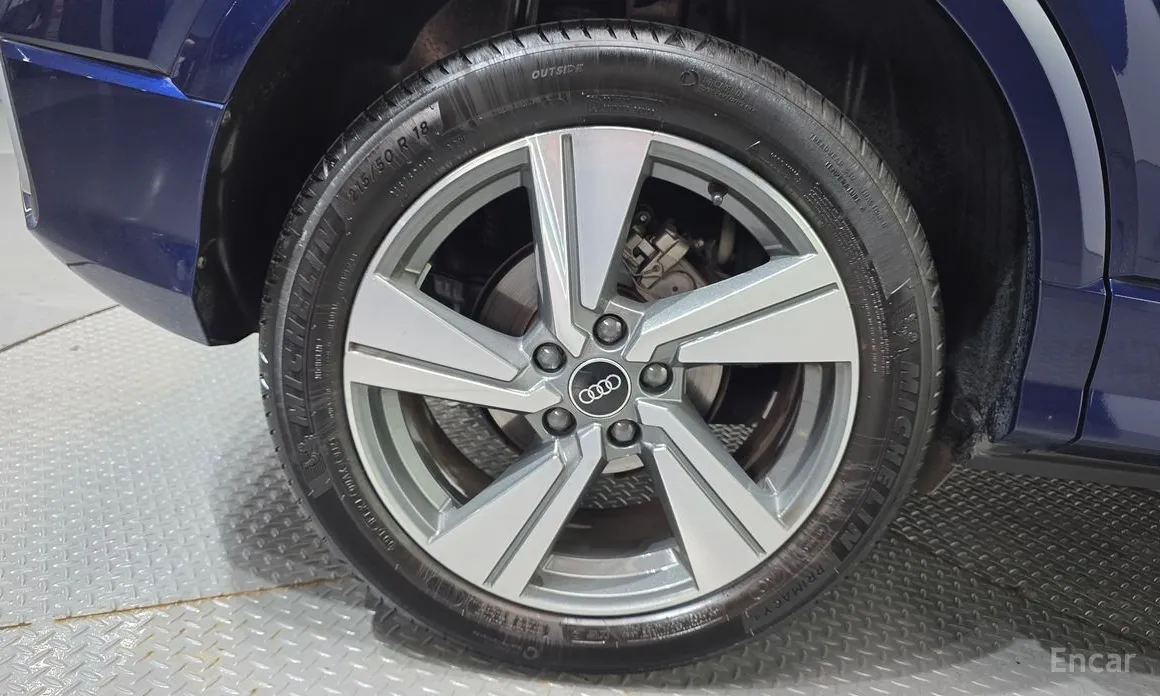 Audi Q2 2017 35 TDI Premium