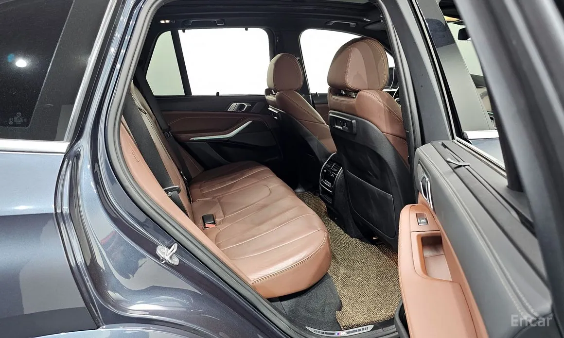 Фото 12 - BMW X5