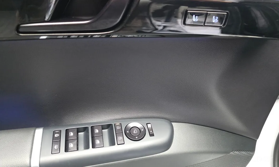 Фото 14 - Hyundai Grandeur