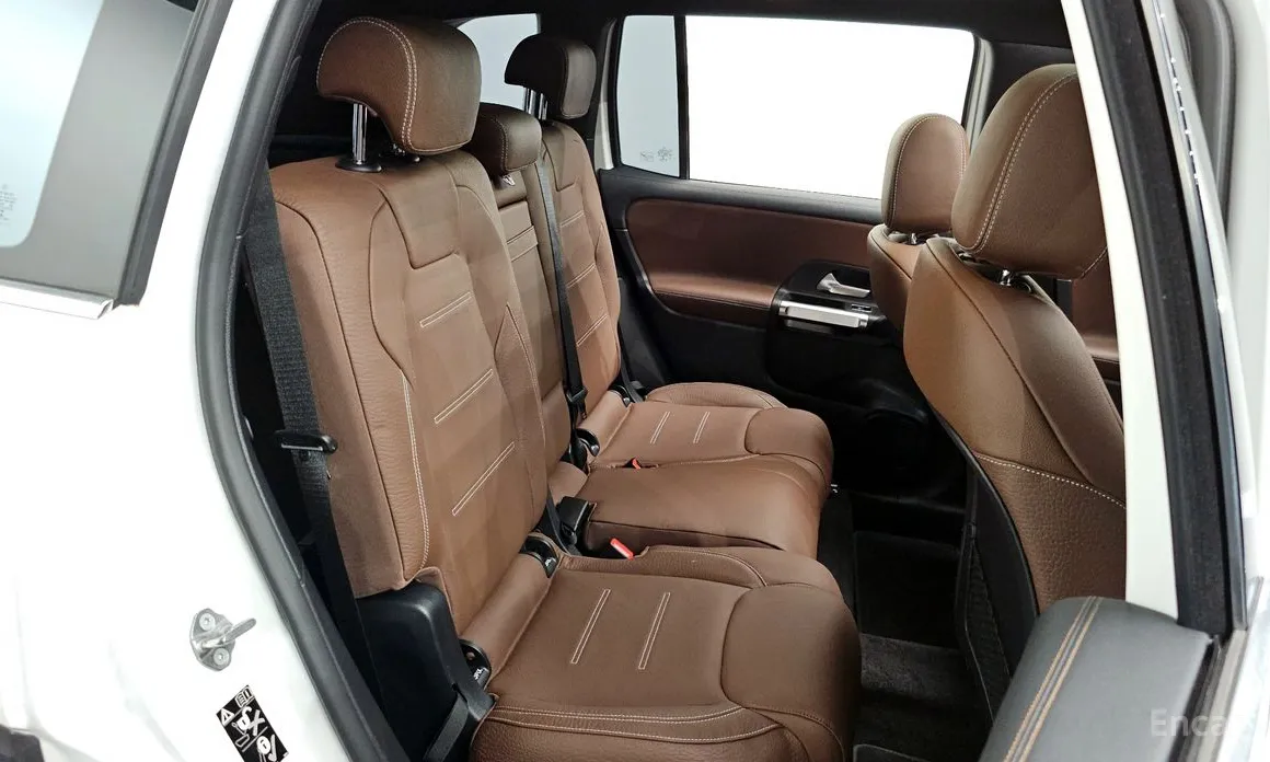 Mercedes-Benz GLB-Class 2020 AMG GLB35 4MATIC