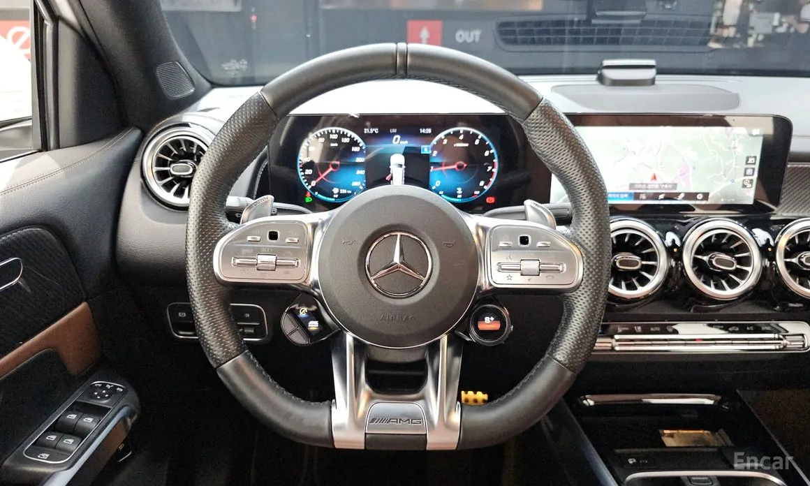 Mercedes-Benz GLB-Class 2020 AMG GLB35 4MATIC