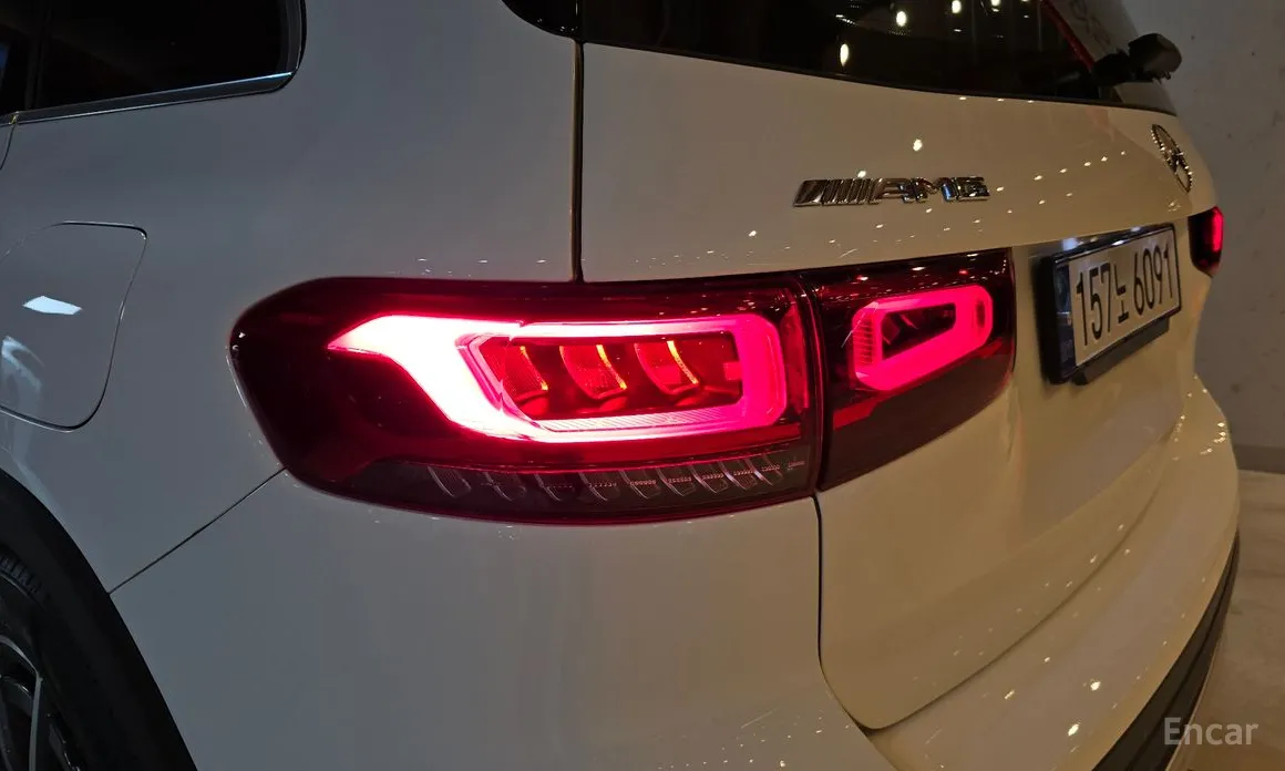Mercedes-Benz GLB-Class 2020 AMG GLB35 4MATIC