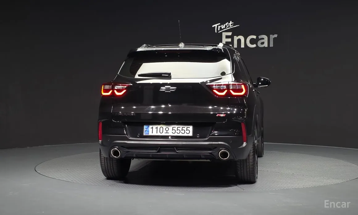 Photo 4 - Chevrolet Trailblazer