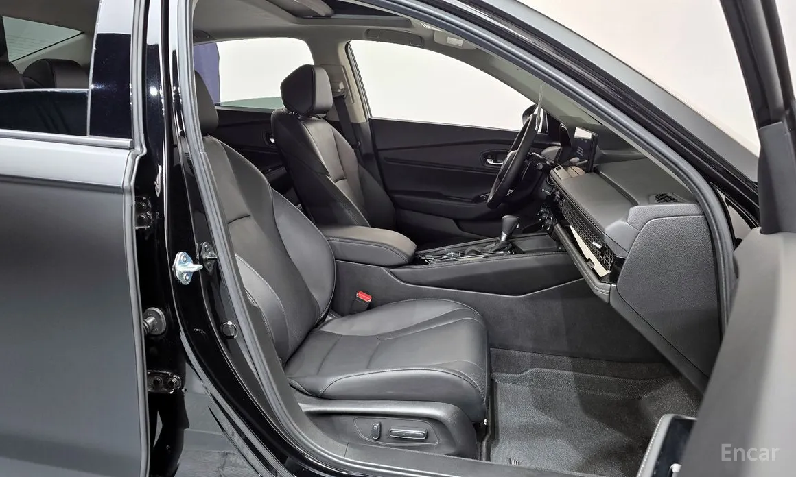 Фото 26 - Honda Accord