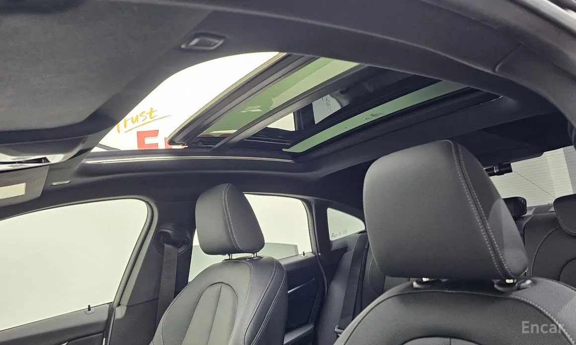 BMW 2 Series 2020 220i M Sports