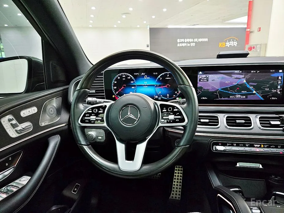 Фото 13 - Mercedes-Benz GLS-Class