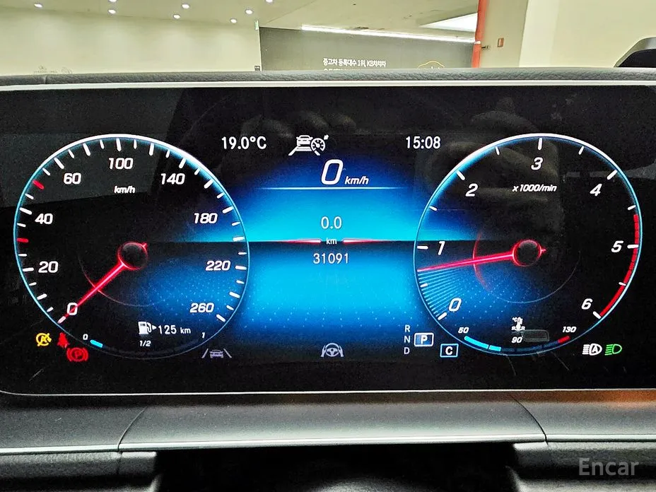 Фото 8 - Mercedes-Benz GLS-Class
