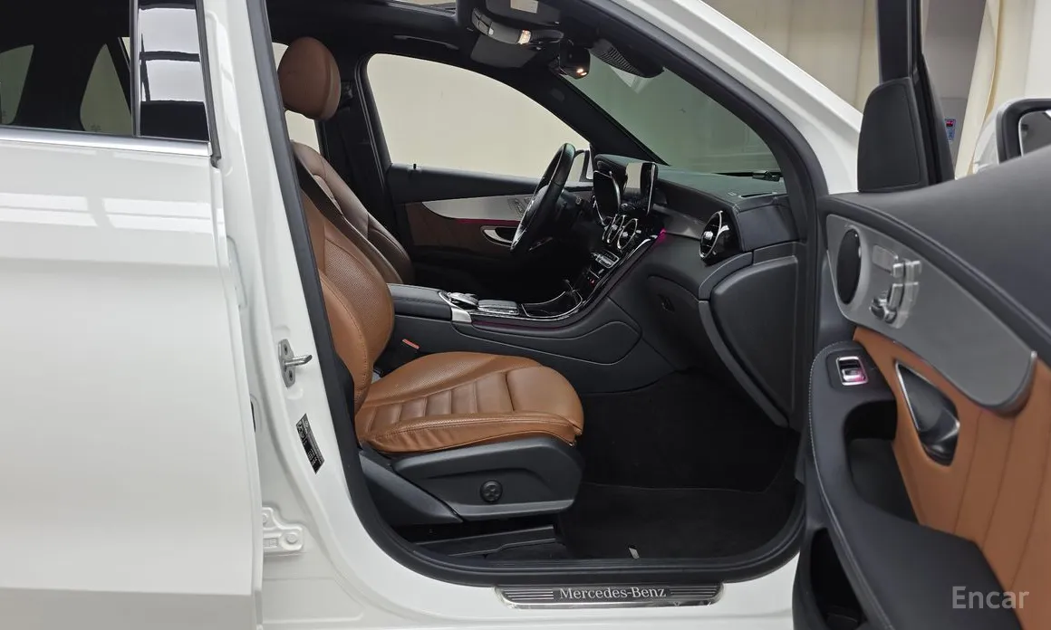 Фото 11 - Mercedes-Benz GLC-Class