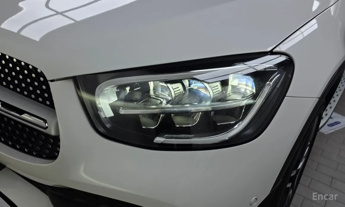Фото 22 - Mercedes-Benz GLC-Class