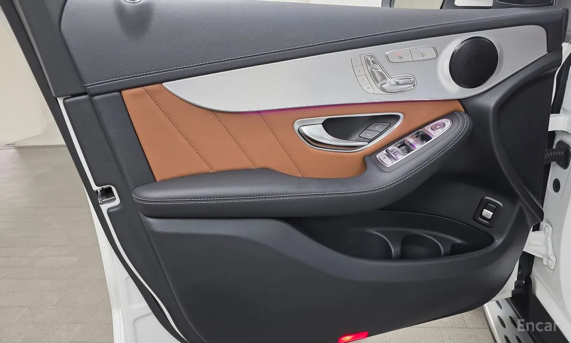 Фото 24 - Mercedes-Benz GLC-Class