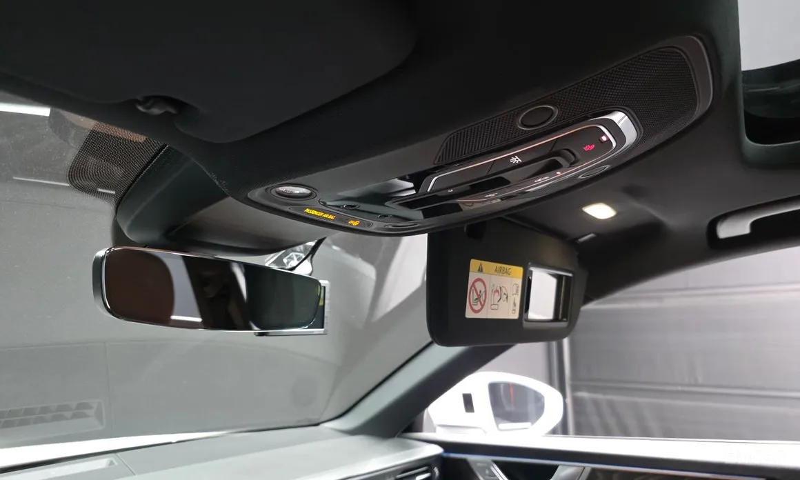 Фото 33 - Audi A6